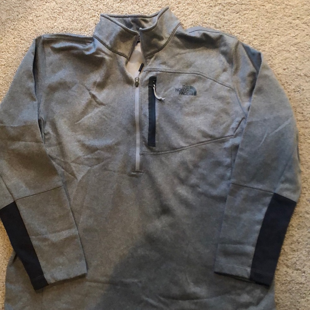 Men Gray The North Face Pullover